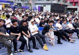 大(dà)湾区电竞迷再聚萬(wàn)江，LOL峡谷传奇观赛派(pài)对落幕