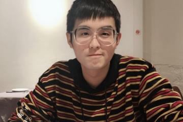 历届LPL最佳解说盘點(diǎn)，米勒(lēi)获得3次，有一人(rén)能力强卻(què)始(shǐ)終(zhōng)拿不(bù)到奖