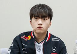 谁是LOL最佳辅助选手，官方发起投票，meiko只排名第三