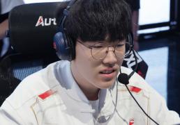 AL韩援辅助(zhù)采訪(fǎng)直言(yán)LCK会夺冠，被网友围攻，战隊(duì)经理回应此事(shì)