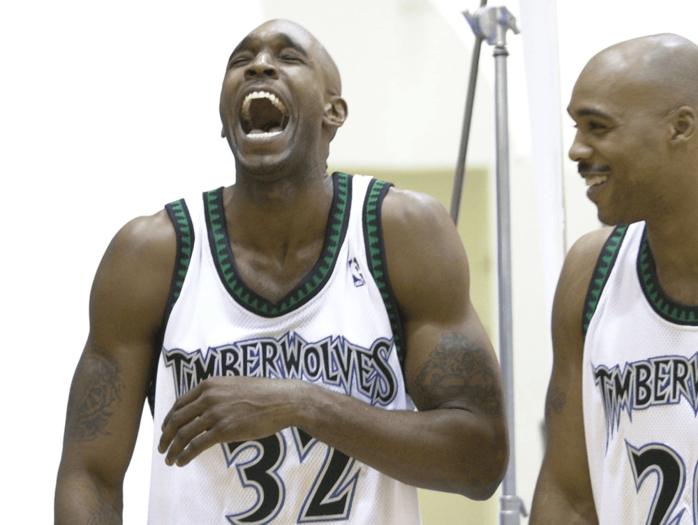 快(kuài)船被(bèi)查工资帽违槼(guī),什么是工资帽槼(guī)避?尼(ní)克斯曾想用这招挖乔丹