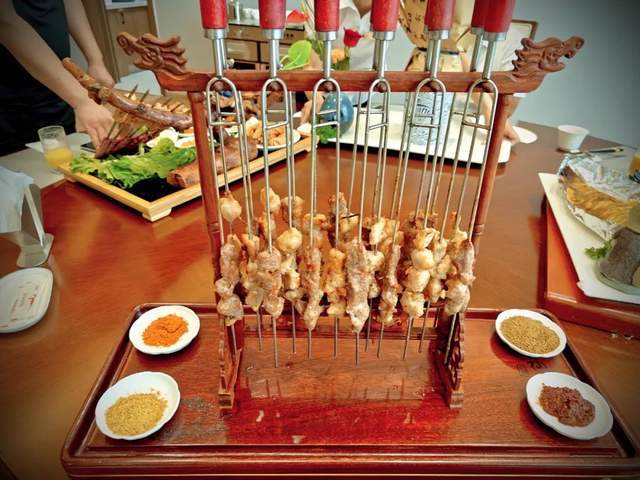 “好客山东美食争霸赛”淄博赛区比赛正酣 聊城战队闯进前八强