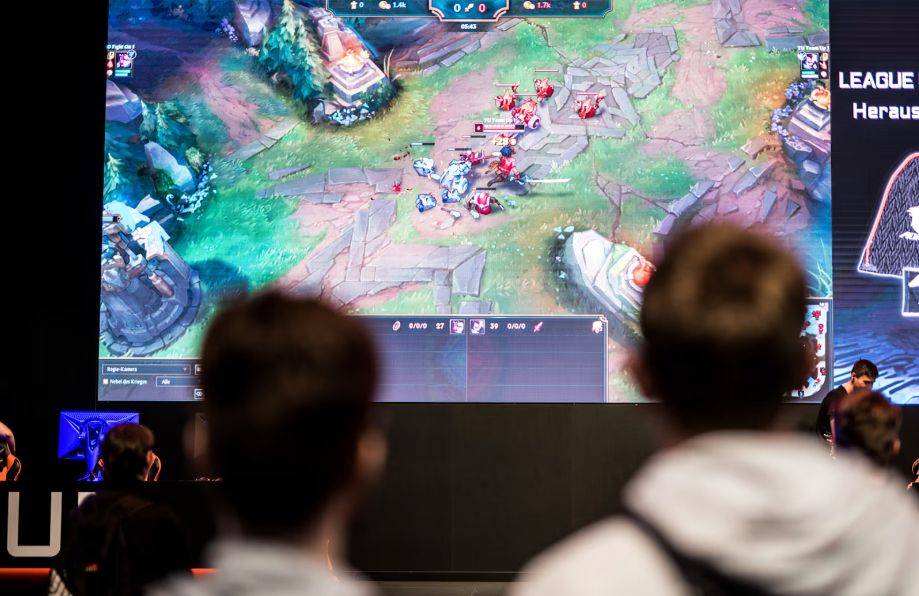 LOL入选2026亞(yà)运会,中国隊(duì)要如何组隊(duì)