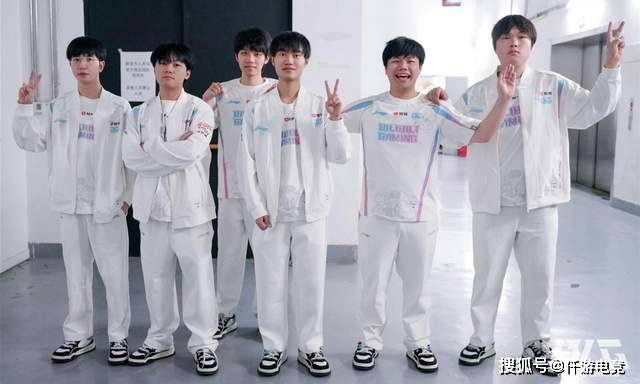 LOL:Ruler首次回应自己退役!世界赛冠军打野回应加盟BLG