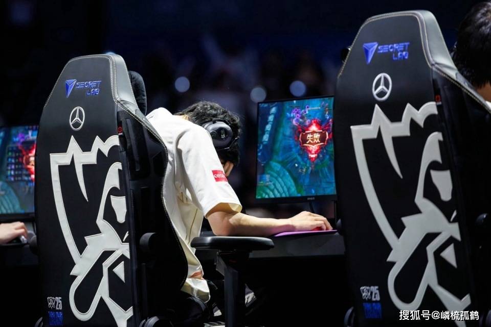 LOL比赛设置局內(nèi)战术暂停？为什(shén)么我覺(jué)得此举很抽象，不可(kě)行！