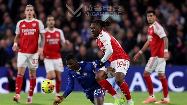 榜首(shǒu)大战握手言和(hé)，曼城漁(yú)翁得(dé)利