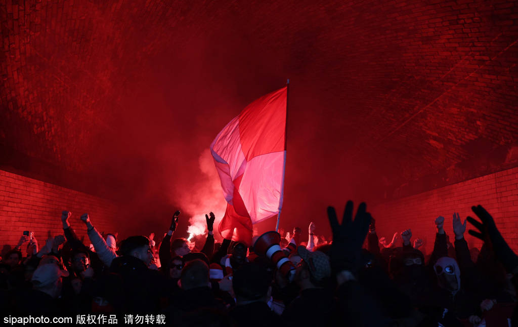 天秀操作！阿森纳官方(fāng)视角：道曼穿裆接马赛回旋，最后挑射破门