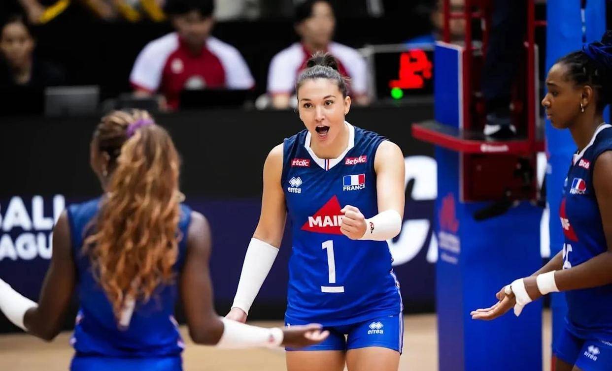 意外！女排新贵公布最新名单，天津自由人被挖角，名帅外孙也在列